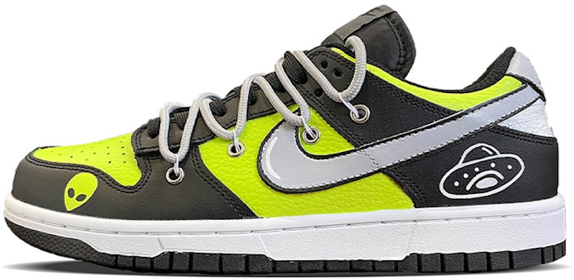 【定製球鞋】 NBA x Nike Dunk Low 來自外星球 飛碟 外星人 解構風 手繪塗鴉 低幫 板鞋 GS 灰黑綠 Buy 【定製球鞋】 NBA x Nike Dunk Low 來自外星球 飛碟 外星人 解構風 手繪塗鴉 低幫 板鞋 GS 灰黑綠