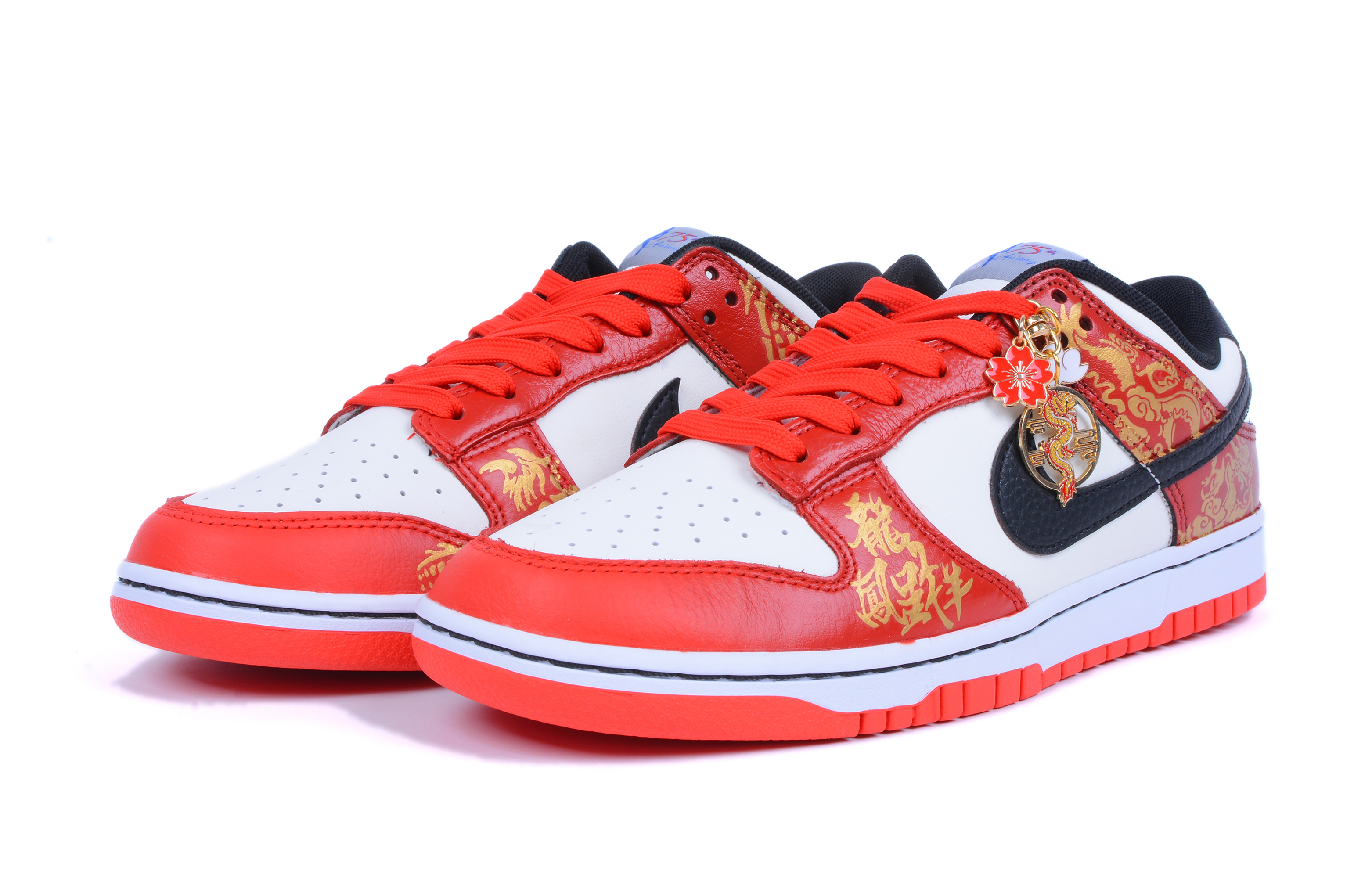 Lookbook [Kasut Tersuai] Nike NBA x Dunk Low EMB 'Merah Emas Naga Phoenix' DD3363-100(Team42-龙凤呈祥男款婚鞋红金黑)