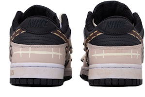 【客製化運動鞋】Nike Dunk Low 稀有人種枕頭人 泥土 聯名款主題元素 低筒 板鞋 男款 棕黃色 Shop 【客製化運動鞋】Nike Dunk Low 稀有人種枕頭人 泥土 聯名款主題元素 低筒 板鞋 男款 棕黃色