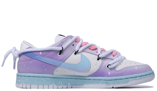 【定制鞋款】耐克RARE RACE x Dunk Low‘Roland Love珍珠紫蓝’ DH9765-100(TeamM-女款罗兰之恋联名) Lookbook 【定制鞋款】耐克RARE RACE x Dunk Low‘Roland Love珍珠紫蓝’ DH9765-100(TeamM-女款罗兰之恋联名)