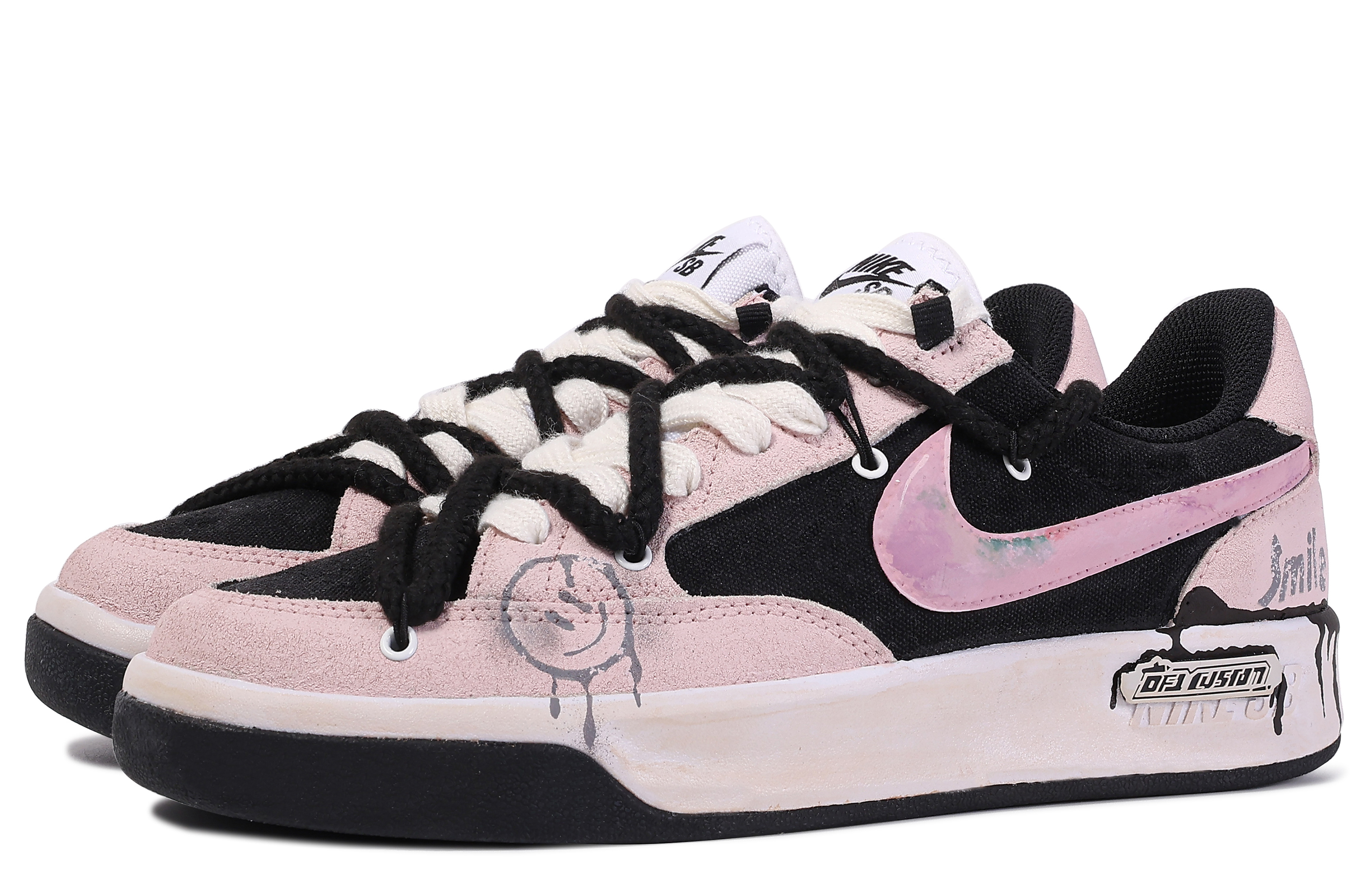 Shop [Chaussures Personnalisées] Nike SB Adversary PRM ''Sourire Da Vinci Action'' CW7456-100(TeamM-微笑行动)