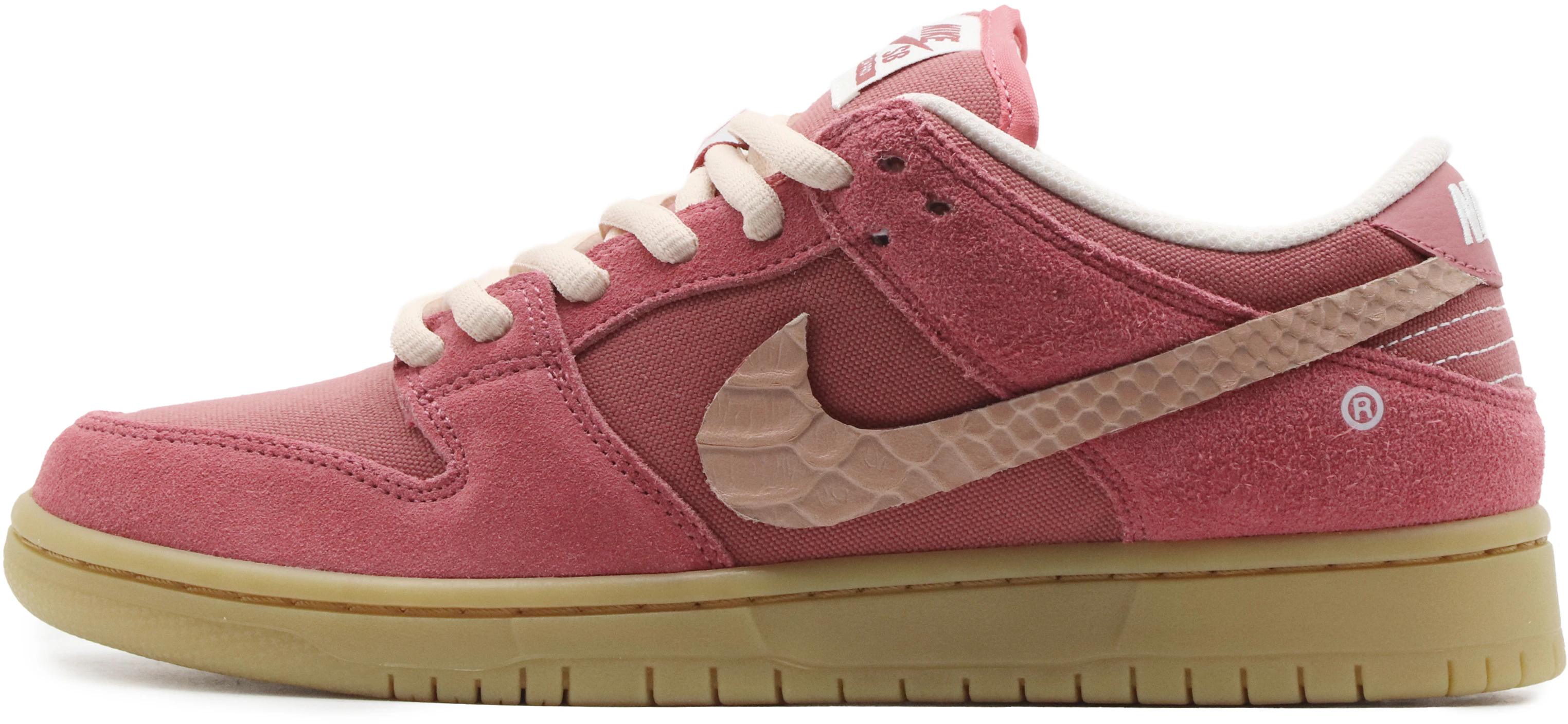 custom-shoes-nike-sb-dunk-low-pink-pig-suede