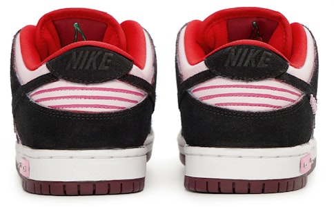 나이키 SB 덩크 로우 '로맨틱 하우스' (블랙/핑크) DM0807-600(Team33--浪漫满屋男女款) Purchase 나이키 SB 덩크 로우 '로맨틱 하우스' (블랙/핑크) DM0807-600(Team33--浪漫满屋男女款)