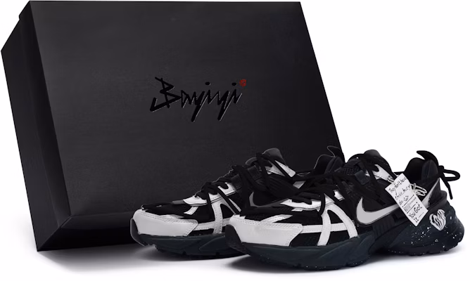 カスタム Nike V2K Run 黒/銀 FD0736-001(Team80-女一亿光年S-BOX) Buy カスタム Nike V2K Run 黒/銀 FD0736-001(Team80-女一亿光年S-BOX)