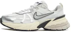 Sizing 【自訂球鞋】Nike V2K Run 告白 百搭舒適 網布織物減震防滑 低筒跑步鞋 男女同款 銀白