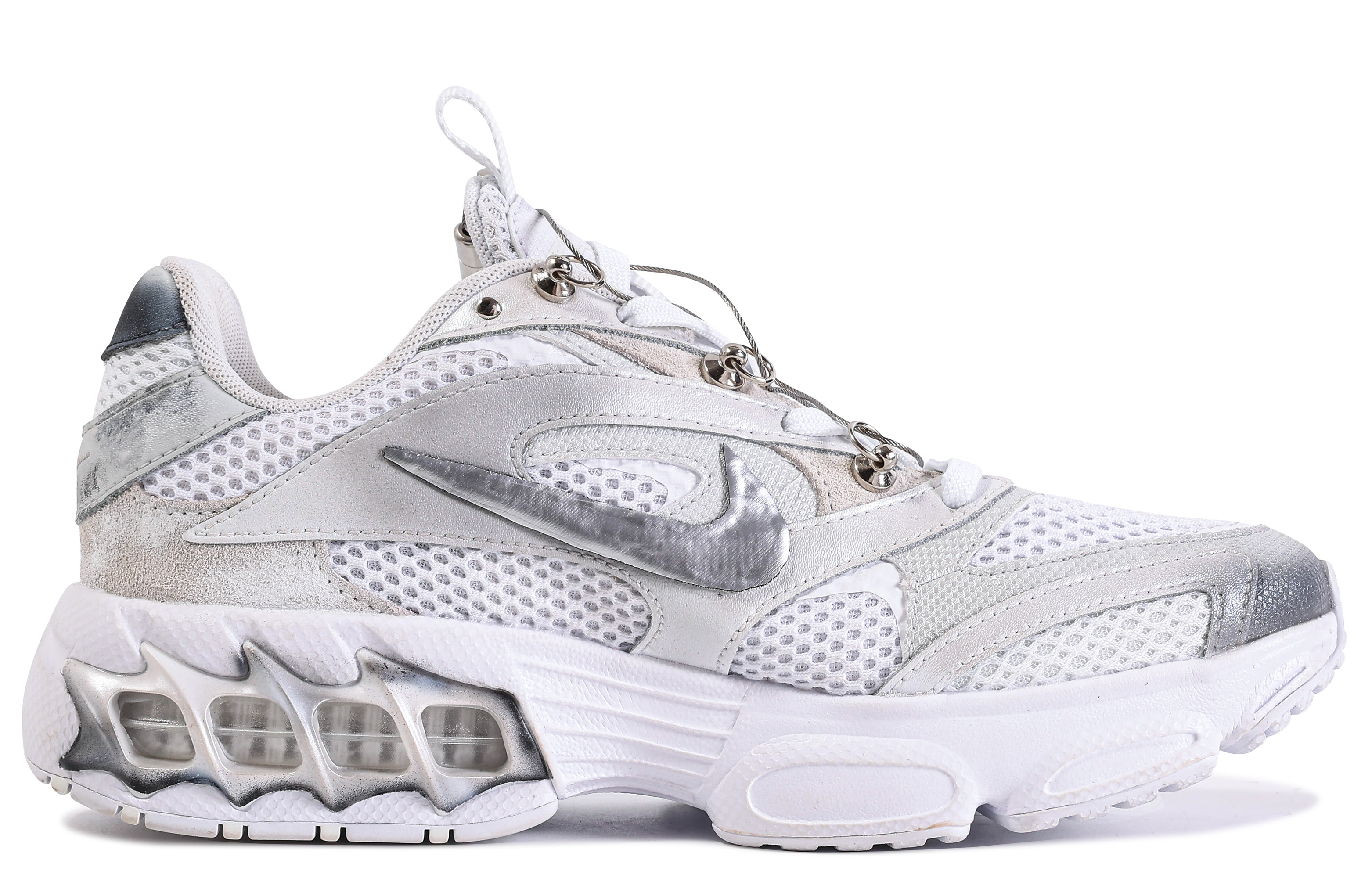 Lookbook [カスタムシューズ] ナイキ Zoom Air Fire 'Da Vinci カスタム メタリックシルバー' CW3876-002-450507