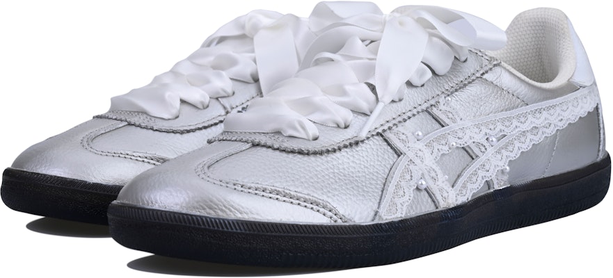 오니츠카 타이거 특전 '달빛 발레' (커스텀 슈즈) 1183B938-100(Team33-月光芭蕾-) Lookbook 오니츠카 타이거 특전 '달빛 발레' (커스텀 슈즈) 1183B938-100(Team33-月光芭蕾-)