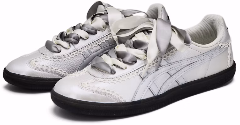 【定制球鞋】Onitsuka Tiger鬼塚虎 Tokuten 蒸汽木偶 月光圓舞曲 芭蕾風 法式 高雅 低幫 板鞋 男女同款 黑銀 Lookbook 【定制球鞋】Onitsuka Tiger鬼塚虎 Tokuten 蒸汽木偶 月光圓舞曲 芭蕾風 法式 高雅 低幫 板鞋 男女同款 黑銀