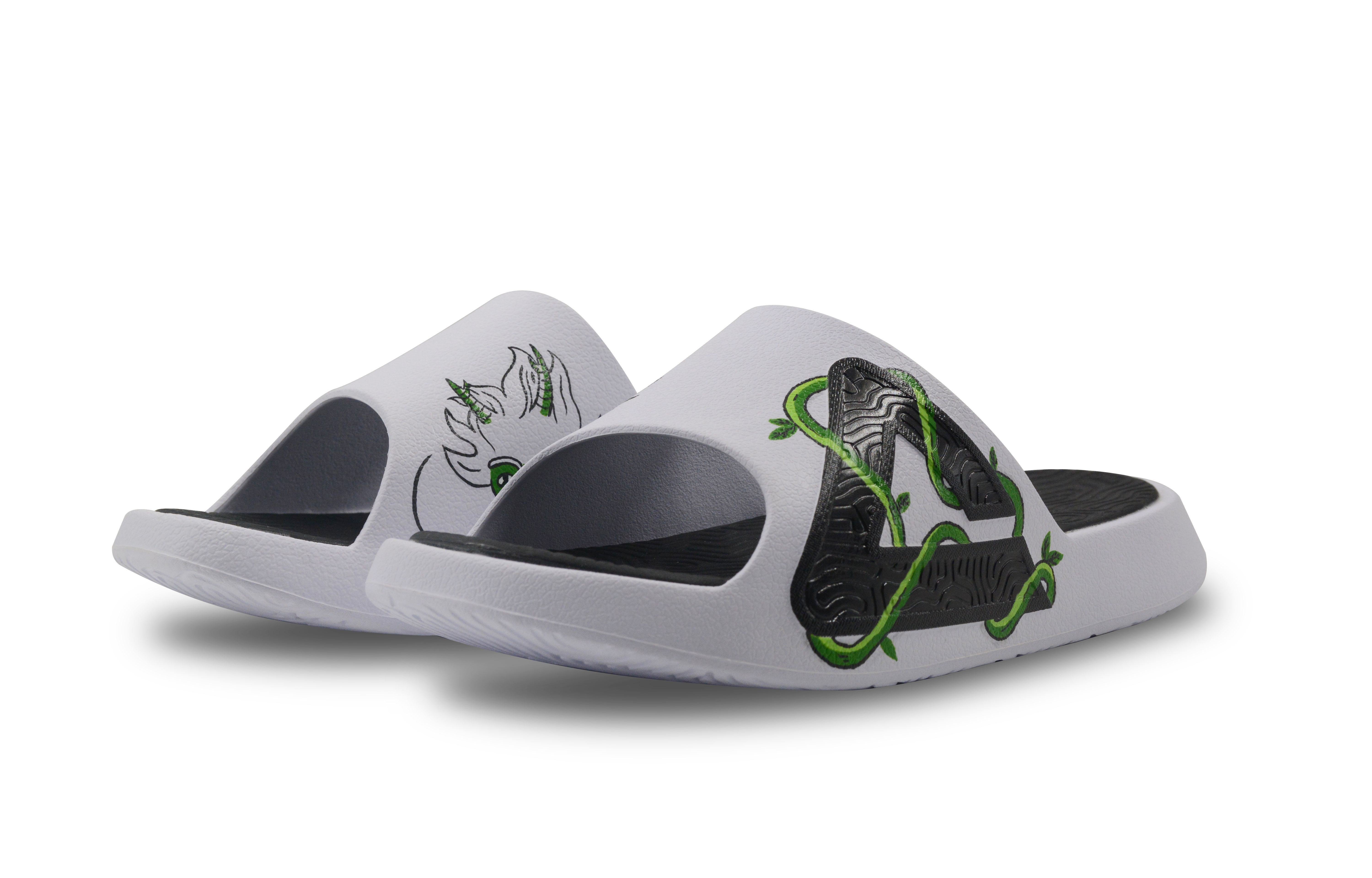 [Custom Shoes] Peak TaiChi Slide 'White-Black Graffiti Dragon' 圖 3
