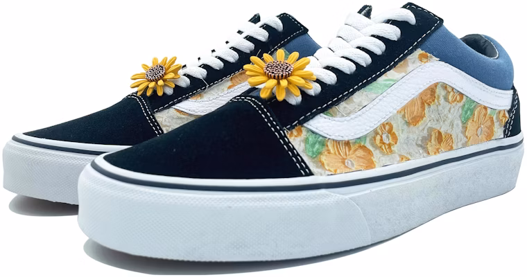 반스 올드스쿨 '네이비 데이지' (커스텀) VN000D3HNVY(Team113-油画雏菊) Lookbook 반스 올드스쿨 '네이비 데이지' (커스텀) VN000D3HNVY(Team113-油画雏菊)