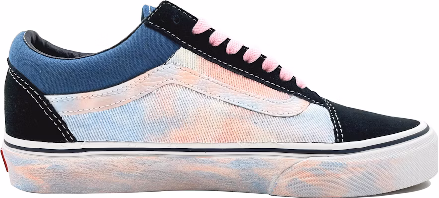 반스 올드스쿨 '몽환 구름'(네이비/멀티) VN000D3HNVY(Team113-彩云幻想S-BOX) Lookbook 반스 올드스쿨 '몽환 구름'(네이비/멀티) VN000D3HNVY(Team113-彩云幻想S-BOX)