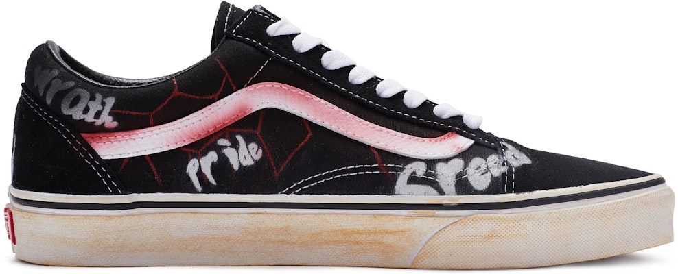 반스 올드스쿨 커스텀 '욕망' (검/흰/빨) VN000D3HY28(TeamR-男女款欲望) Order 반스 올드스쿨 커스텀 '욕망' (검/흰/빨) VN000D3HY28(TeamR-男女款欲望)