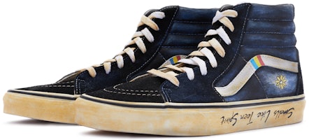 Vans SK8-Hi Personalizadas Vintage Negro Azul Blanco VN000D5IB8C(Teamr--男女款少年心气黑蓝白) Lookbook Vans SK8-Hi Personalizadas Vintage Negro Azul Blanco VN000D5IB8C(Teamr--男女款少年心气黑蓝白)