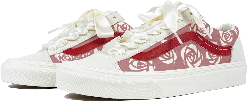 【カスタムシューズ】バンズ スタイル36「バレンタイン デー レッドローズ」 VN0A3DZ3OXS(Team陆-红色玫瑰岛屿S-BOX) Lookbook 【カスタムシューズ】バンズ スタイル36「バレンタイン デー レッドローズ」 VN0A3DZ3OXS(Team陆-红色玫瑰岛屿S-BOX)