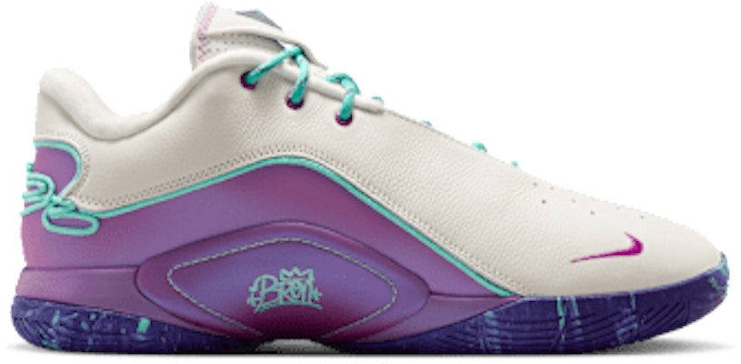 【独家限定】里弗龙 22 EP HV8453-001 Lookbook 【独家限定】里弗龙 22 EP HV8453-001