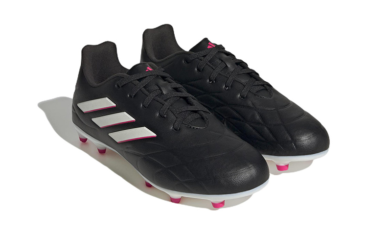 Lookbook (適合學齡) adidas Copa Pure.3 固定釘鞋 '掌控你的足球套裝' HQ8945