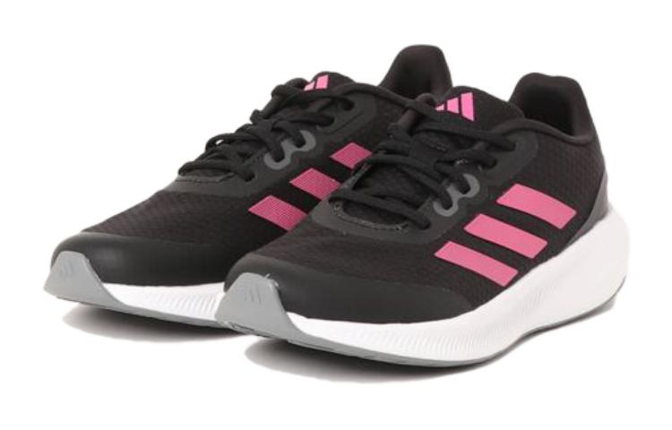 Lookbook (adidas Falcon 3 para niños) 'Negro Pulso Magenta'. HP5838