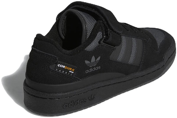 아디다스 포럼 로우 J '블랙 그레이' (초등학생용) GY8294 Shop 아디다스 포럼 로우 J '블랙 그레이' (초등학생용) GY8294