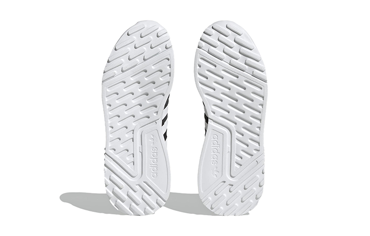 Details for (Grade School) adidas Multix J ''Grau'' HP9358