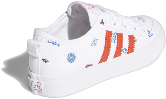 (Grade School) adidas Nizza 'Dari Dunia Lain - Putih' H01101 Shop (Grade School) adidas Nizza 'Dari Dunia Lain - Putih' H01101