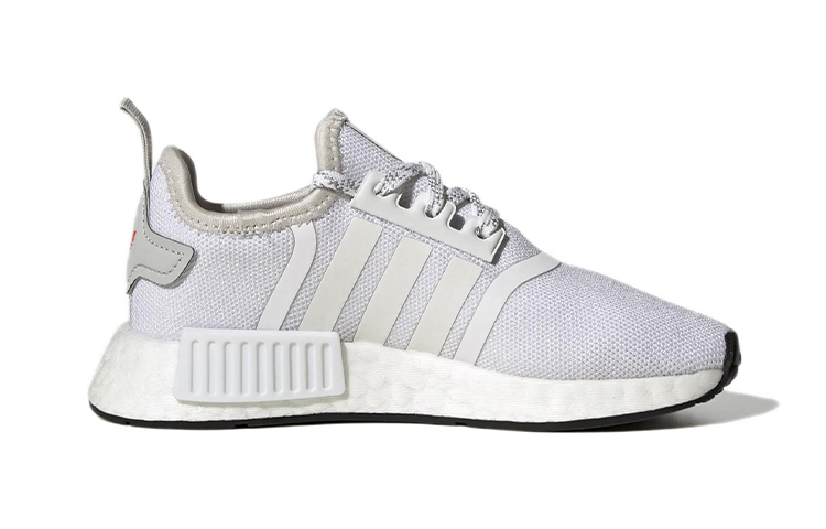 Order (Grade Sekolah) adidas NMD_R1 'Putih Solar Merah' HQ6192
