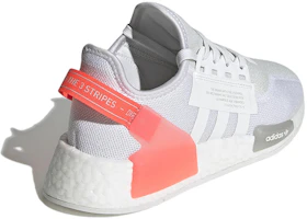 Shop (大童款)adidas NMD_R1 V2「White Turbo」GW3554