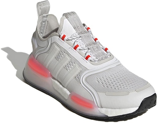 GS アディダス NMD_R1 V3 "ホワイト/ソーラーレッド" GX2034 Lookbook GS アディダス NMD_R1 V3 "ホワイト/ソーラーレッド" GX2034