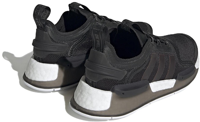 GS アディダス NMD_V3 "ブラック/ホワイト" GW1475 Lookbook GS アディダス NMD_V3 "ブラック/ホワイト" GW1475