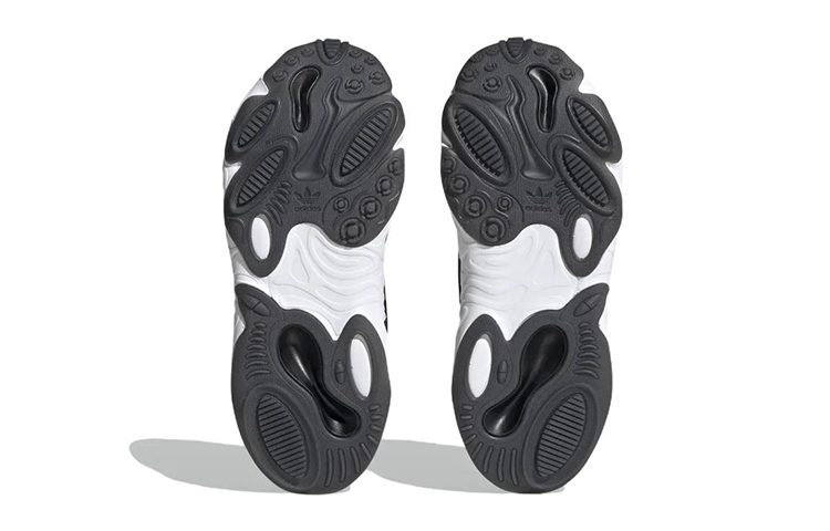 Purchase (Grade School) adidas Oznova ''Nero Bianco'' GW1460