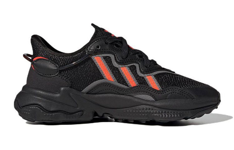 Order (Sekolah Rendah) adidas Ozweego 'Hitam Solar Merah' GV8888