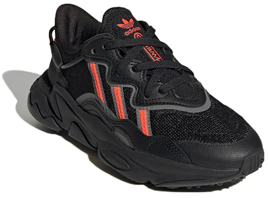 (Sekolah Rendah) adidas Ozweego 'Hitam Solar Merah' GV8888 Lookbook (Sekolah Rendah) adidas Ozweego 'Hitam Solar Merah' GV8888