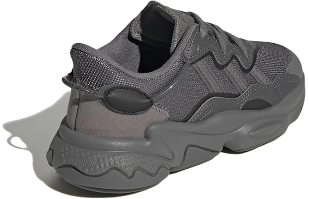 GS アディダス オズウィーゴ 「トリプルグレー」 GV8892 Shop GS アディダス オズウィーゴ 「トリプルグレー」 GV8892