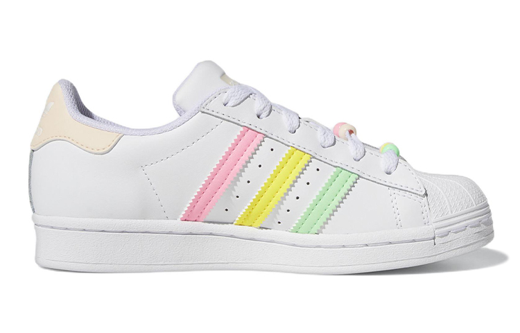 Order adidas Superstar ''Cloud White Beam'' (Taglia Bambini) HP7884