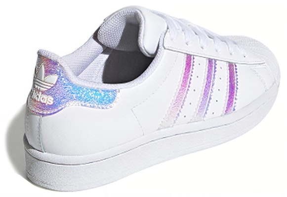 아디다스 슈퍼스타 '클라우드 화이트 이리디센트' (초등학생) FV3139 Shop 아디다스 슈퍼스타 '클라우드 화이트 이리디센트' (초등학생) FV3139