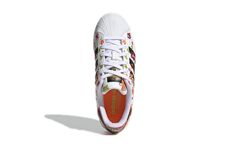 Purchase GS アディダス スーパースター "フローラル" GW0832