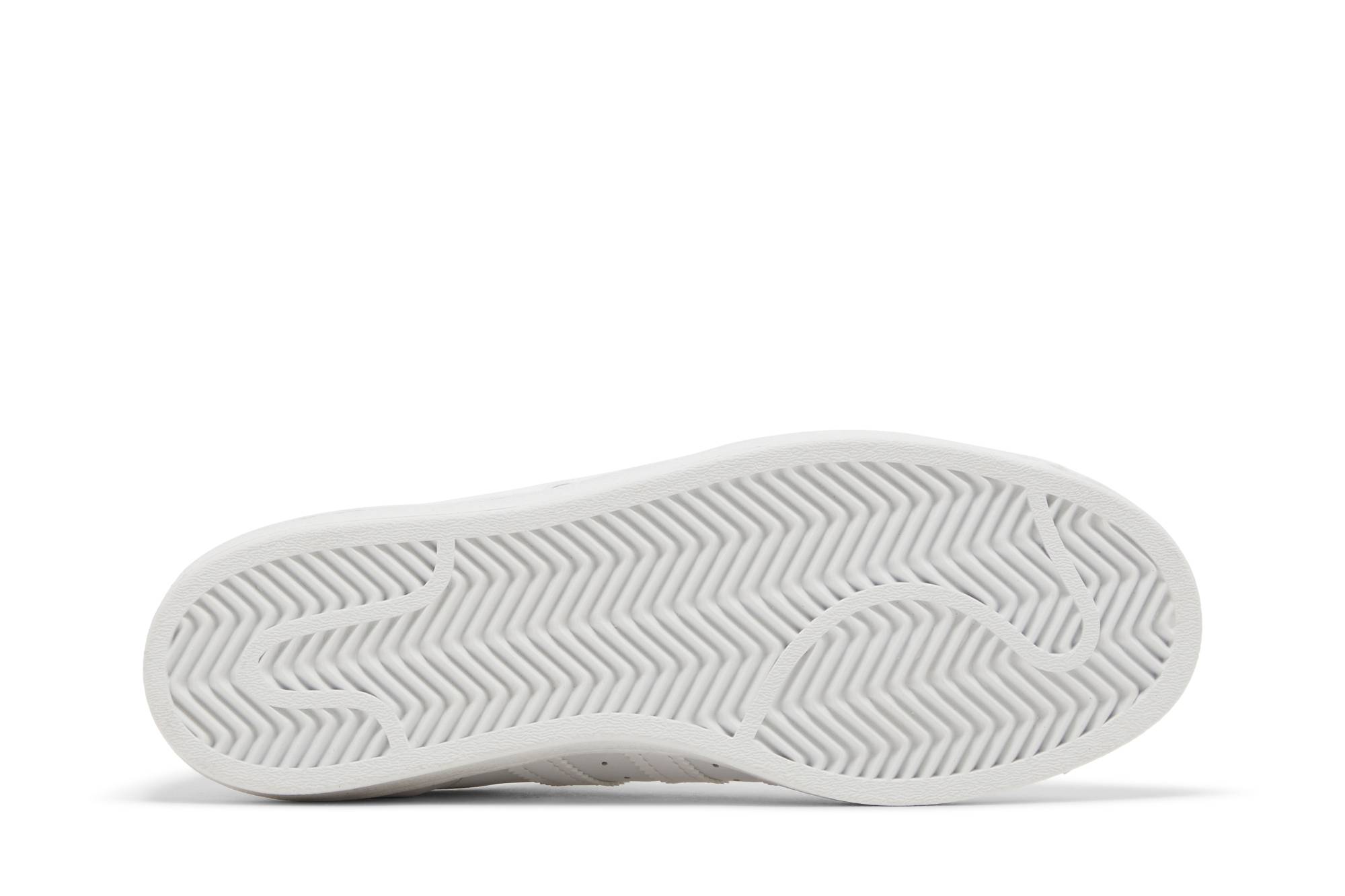 Shop GS アディダス スーパースター "トリプルホワイト" EF5399