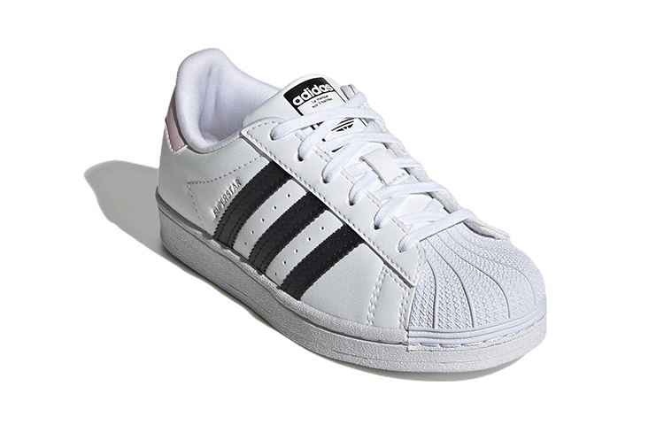 Lookbook (小学版) 阿迪达斯 Superstar '白色 清粉色' GY9318