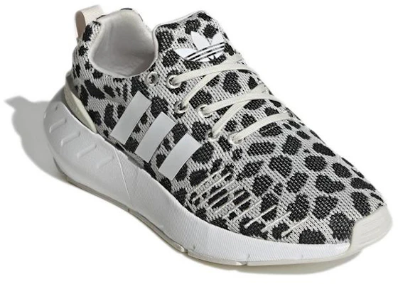 adidas Swift Run 22 ''Polka Dot'' (Taglia Bambini) GZ1553 Lookbook adidas Swift Run 22 ''Polka Dot'' (Taglia Bambini) GZ1553