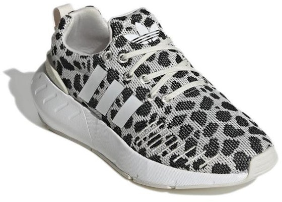 (Grade School) adidas Swift Run 22 'Polka Dot' GZ1553 Lookbook (Grade School) adidas Swift Run 22 'Polka Dot' GZ1553
