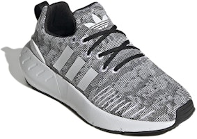 아디다스 스위프트 런 22 '화이트 블랙' (초등학생) GZ1554 Lookbook 아디다스 스위프트 런 22 '화이트 블랙' (초등학생) GZ1554