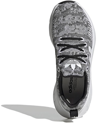 (小学款) adidas Swift Run 22 '白黑' GZ1554 Purchase (小学款) adidas Swift Run 22 '白黑' GZ1554