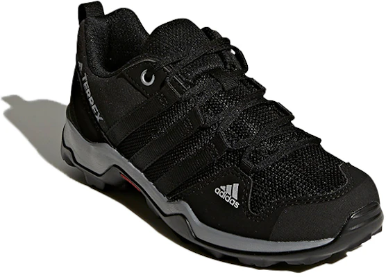 (Grade School) adidas Terrex AX2R ''Schwarz Vista Grau'' BB1935 Lookbook (Grade School) adidas Terrex AX2R ''Schwarz Vista Grau'' BB1935