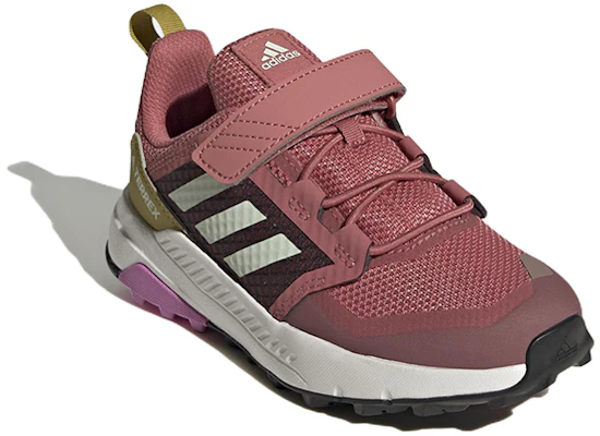 (Grade School) adidas Terrex Trailmaker ''Rosso Meraviglia'' GZ1164 Lookbook (Grade School) adidas Terrex Trailmaker ''Rosso Meraviglia'' GZ1164