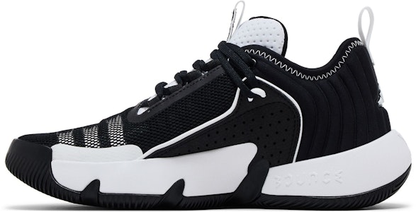 (小學)adidas Trae Unlimited 大童款「黑白色」IE2146 Lookbook (小學)adidas Trae Unlimited 大童款「黑白色」IE2146