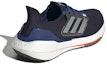 Shop (Kanak-kanak) adidas UltraBoost 22 'Legend Ink Silver Metallic' GZ4922
