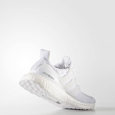(Grade School) adidas UltraBoost 3.0 'Triple White' BB3047 Lookbook (Grade School) adidas UltraBoost 3.0 'Triple White' BB3047