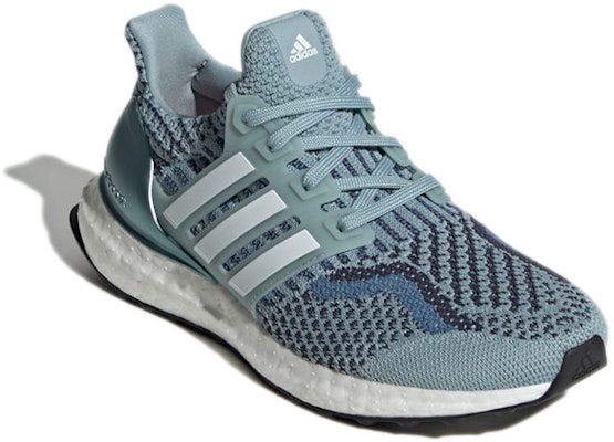 (Grade School) adidas UltraBoost 5.0 DNA 'Magic Grey' GZ1348 Lookbook (Grade School) adidas UltraBoost 5.0 DNA 'Magic Grey' GZ1348