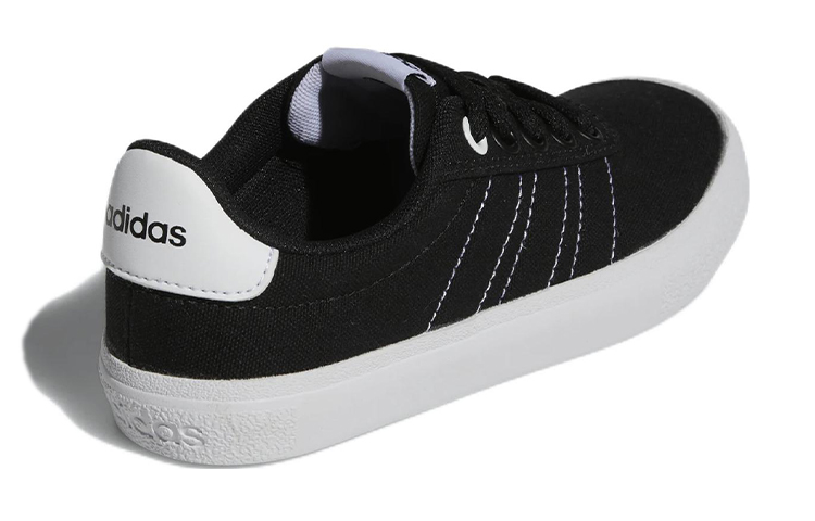 Shop (Graad School) adidas Vulc Raid3r ''Zwart Wit'' GZ3330