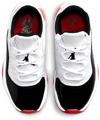 (Sekolah Dasar) Air Jordan 11 CMFT Low 'Putih University Merah' CZ0907-102 Lookbook (Sekolah Dasar) Air Jordan 11 CMFT Low 'Putih University Merah' CZ0907-102