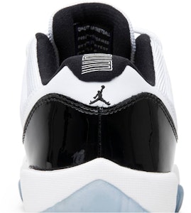 GS エアジョーダン11 ロー BG "コンコルド" 528896-153 Sizing GS エアジョーダン11 ロー BG "コンコルド" 528896-153